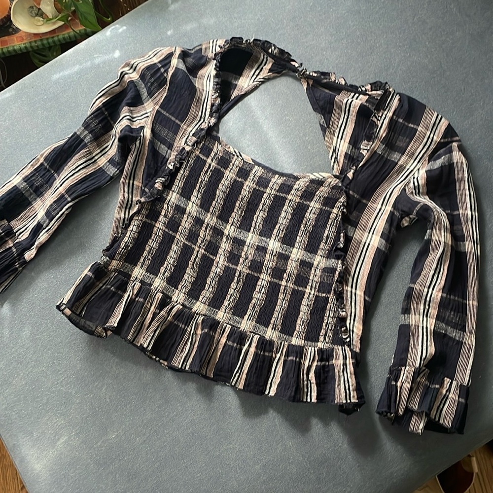 PRETTY IN PLAID  flattering Free People peplum gathered cottagecore top S